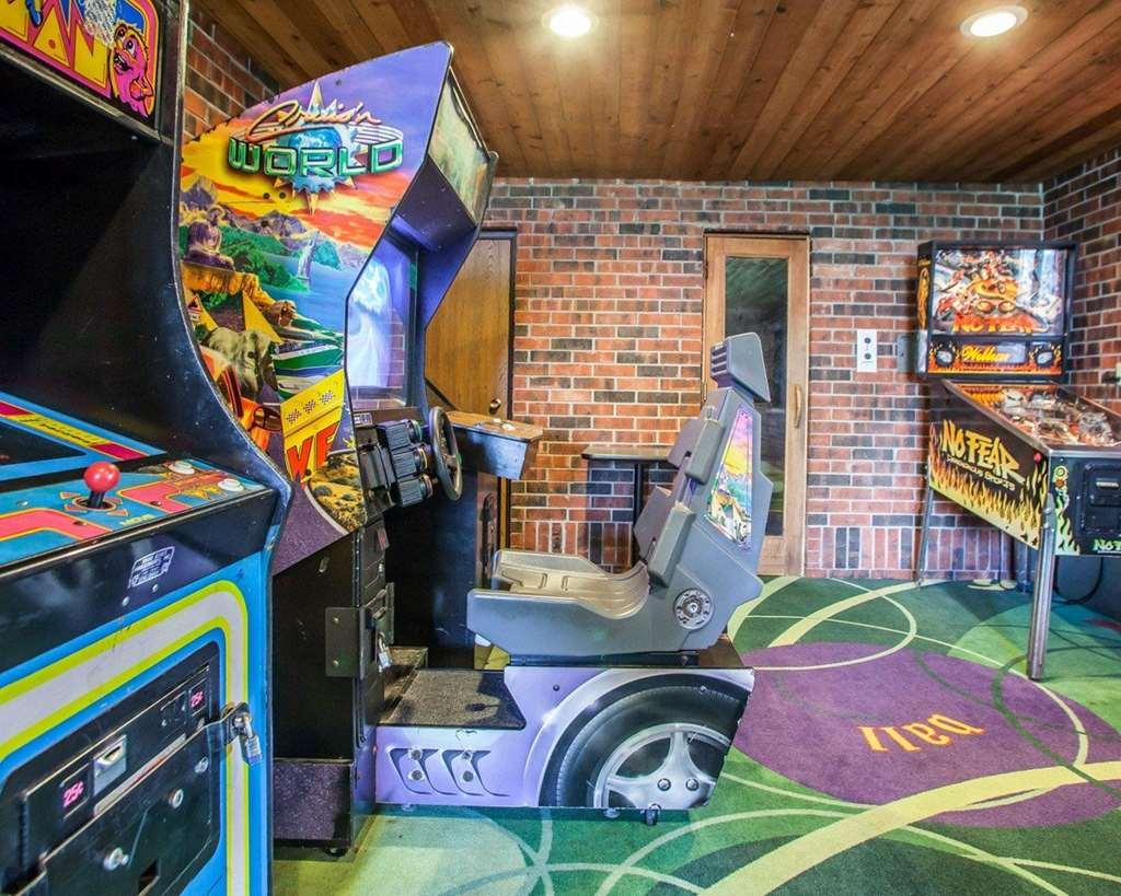 Clarion Pointe Bettendorf - Quad Cities Tiện nghi bức ảnh