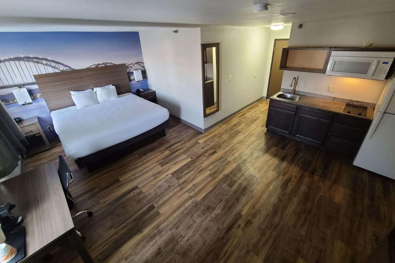 Clarion Pointe Bettendorf - Quad Cities Ngoại thất bức ảnh