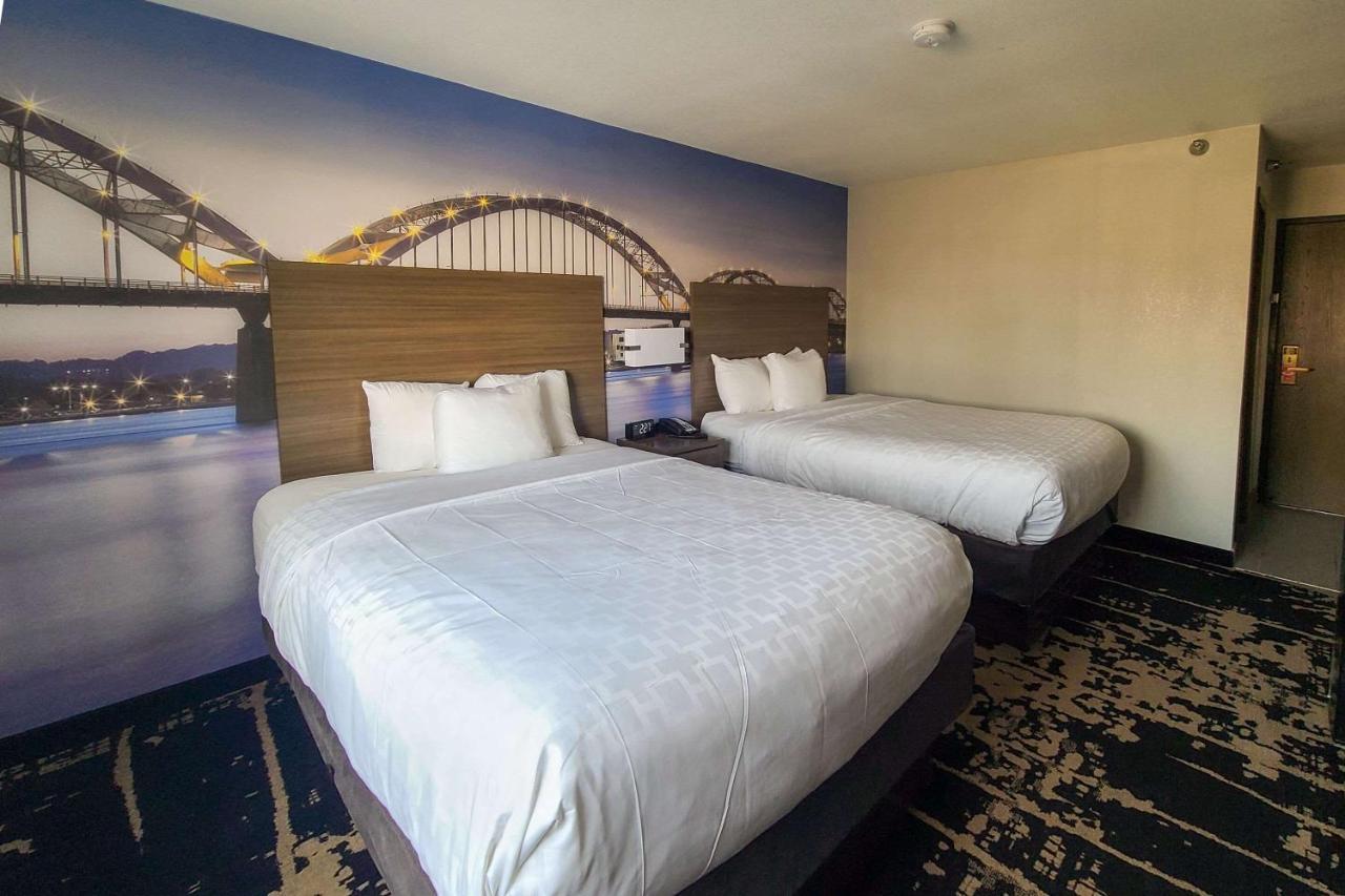 Clarion Pointe Bettendorf - Quad Cities Ngoại thất bức ảnh